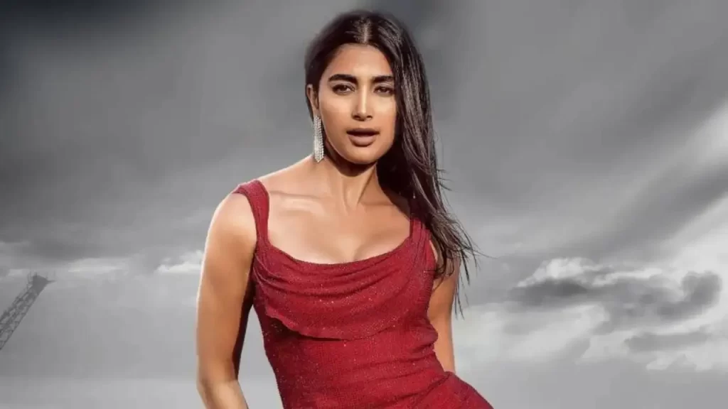Pooja Hegde Trolled for Monica, But Rajinikanth’s Coolie Smashes Records