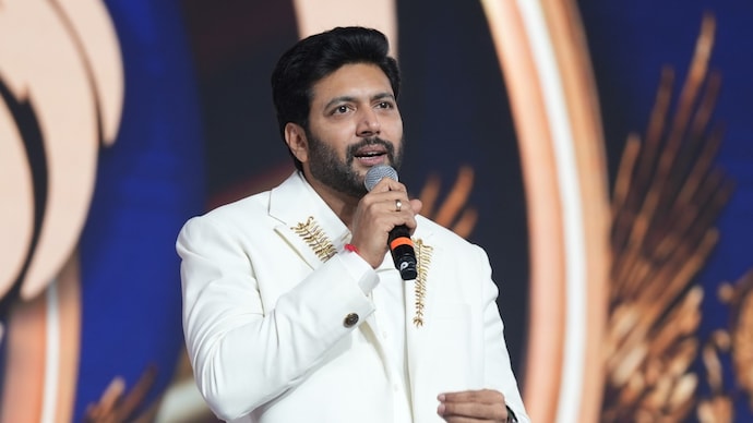 Jayam Ravi Launches Ravi Mohan Studios, Announces Directorial Debut with Karthi