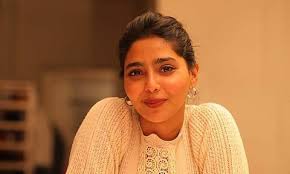 Aishwarya Lekshmi Leaves Instagram, Chooses Meaningful CinemaAishwarya Lekshmi Leaves Instagram, Chooses Meaningful Cinema